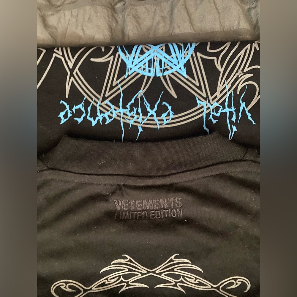 Vetements vital fantasy tee